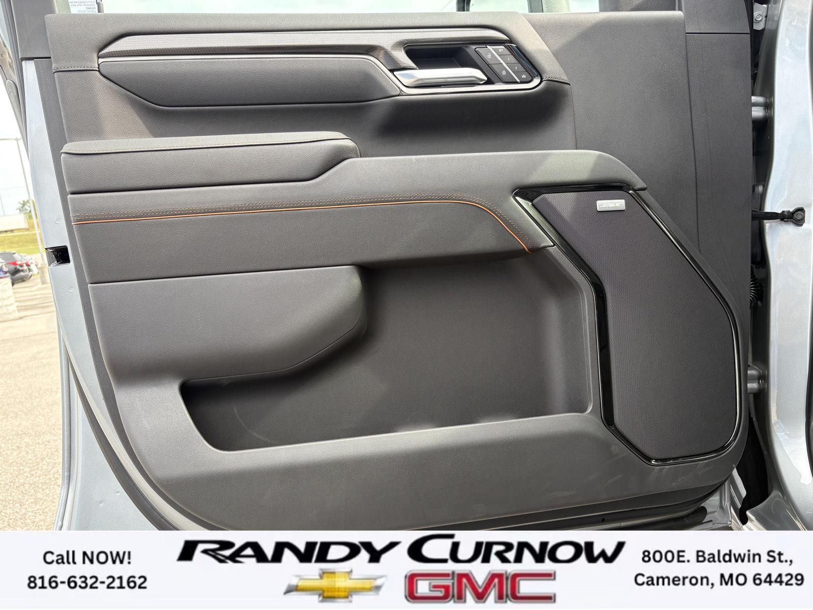 2026 GMC Sierra 2500HD AT4 - Photo 10