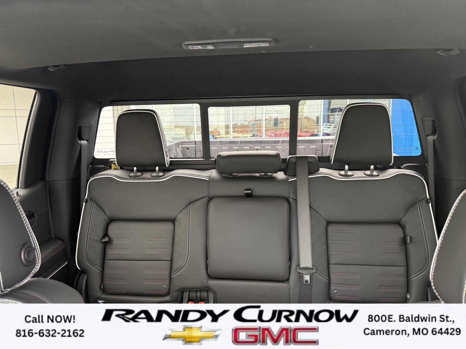 2026 GMC Sierra 1500 AT4X - Photo 38