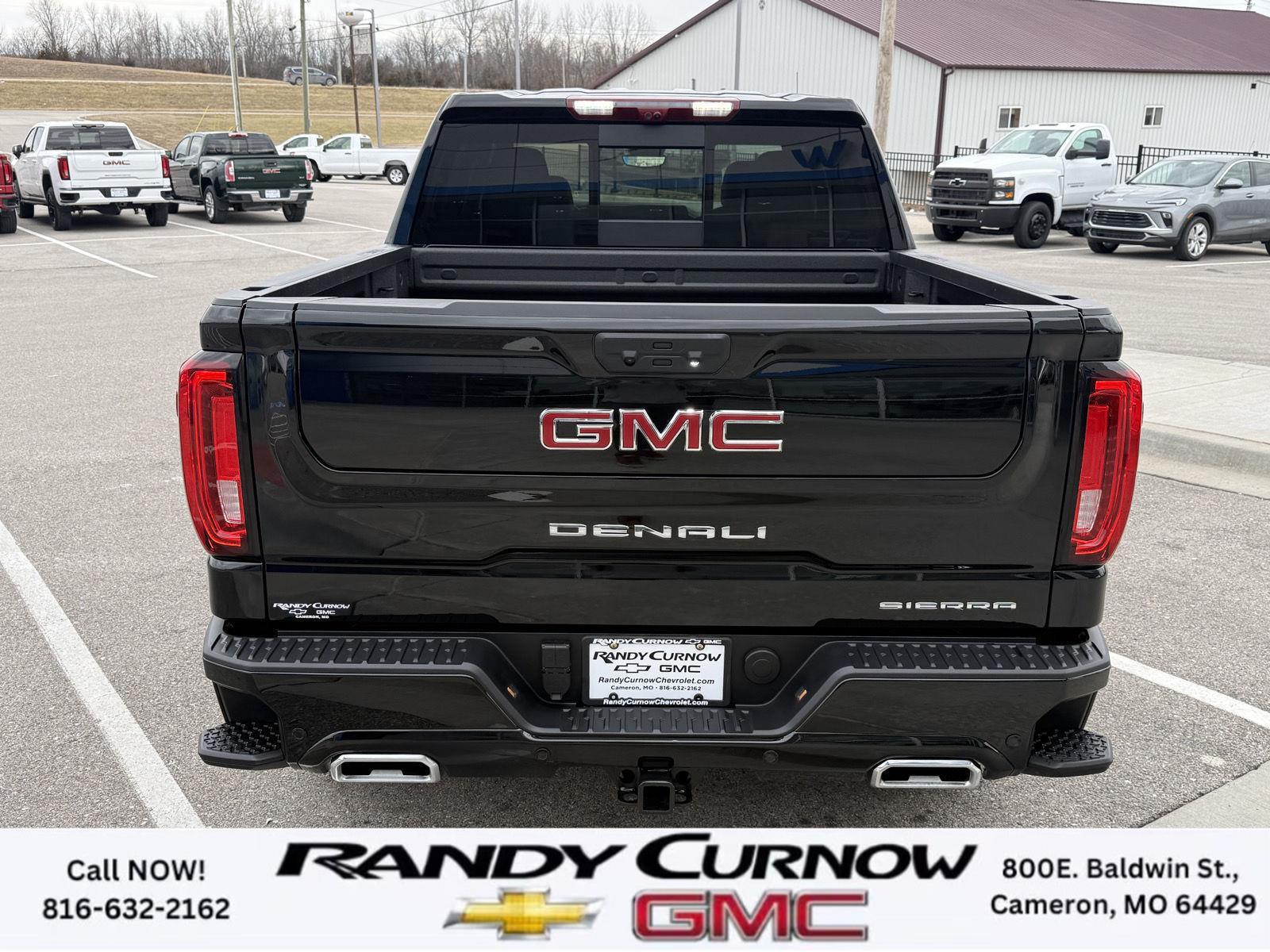 2026 GMC Sierra 1500 Denali - Photo 4