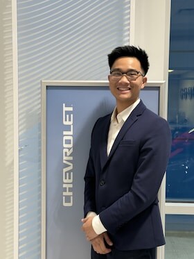 Staff member Jon Le from ID_e848e2