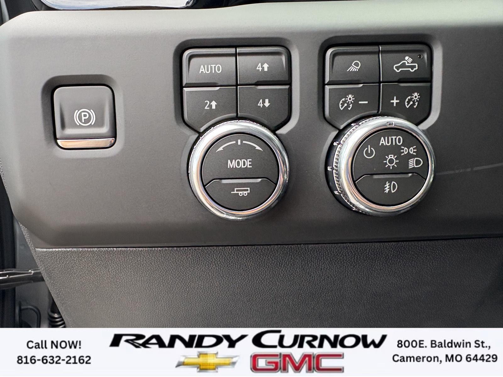 2026 GMC Sierra 2500HD AT4 - Photo 17