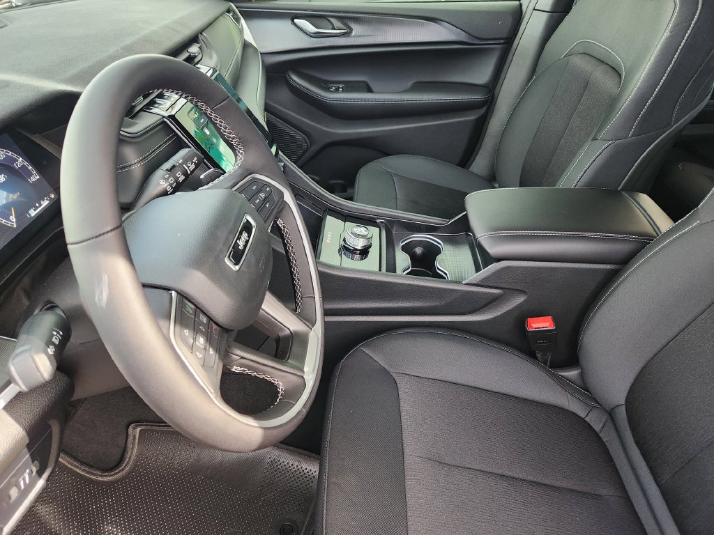 2025 Jeep Grand Cherokee L Laredo - Photo 10