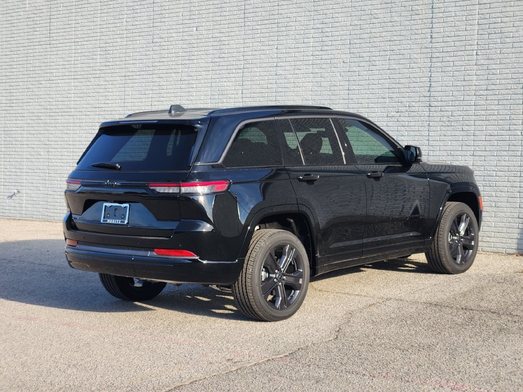 New 2027 Jeep Grand Cherokee 2 Row LIMITED 4X4 Sport Utility