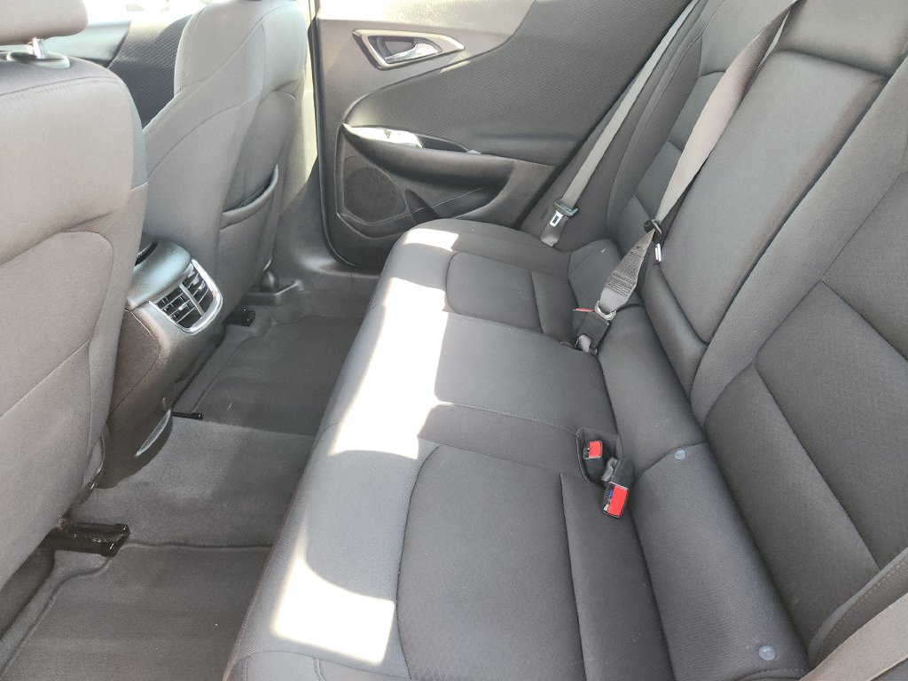 2023 Chevrolet Malibu 1LT - Photo 33