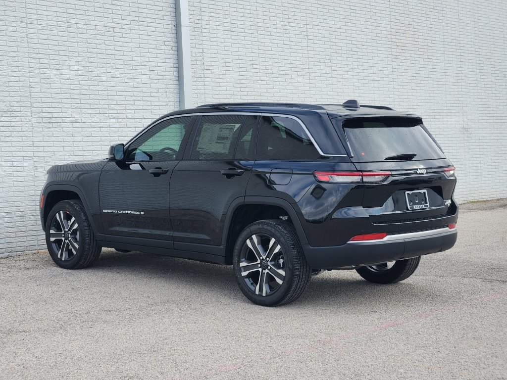 New 2027 Jeep Grand Cherokee 2 Row LIMITED 4X Sport Utility