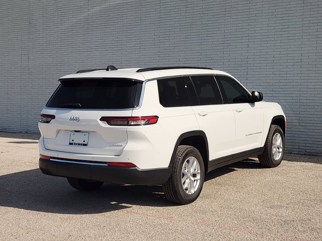 New 2026 Jeep Grand Cherokee L LAREDO 4X2 Sport Utility
