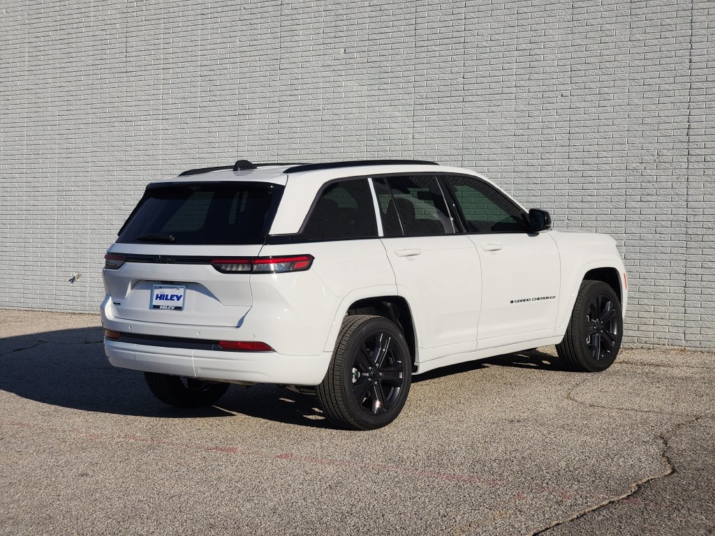 New 2027 Jeep Grand Cherokee 2 Row LIMITED 4X4 Sport Utility