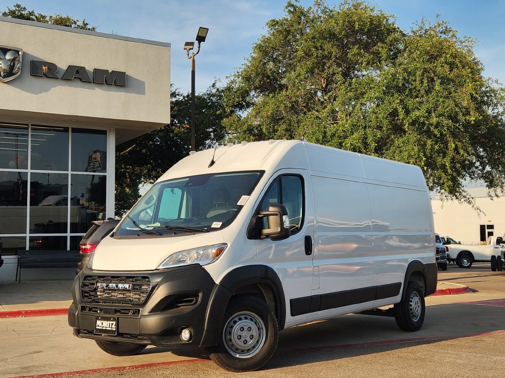 2026 RAM ProMaster Cargo Van Tradesman