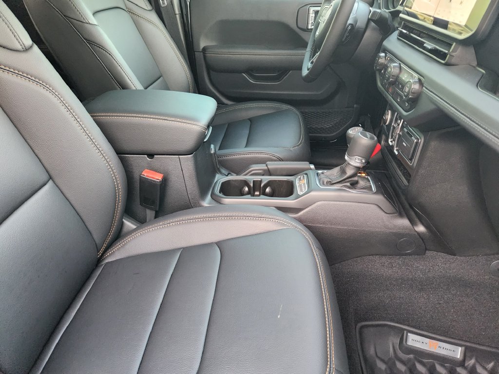 2025 Jeep Gladiator High Tide - Photo 10
