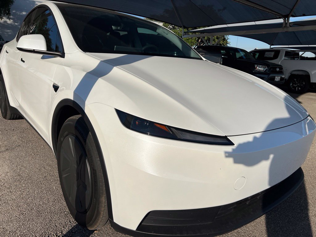 Used 2026 Tesla Model Y Long Range Launch Series with VIN 7SAYGDEE0TA642363 for sale in Fort Worth, TX