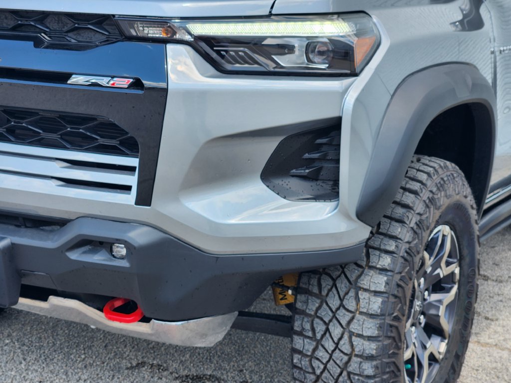 2026 Chevrolet Colorado ZR2 - Photo 6