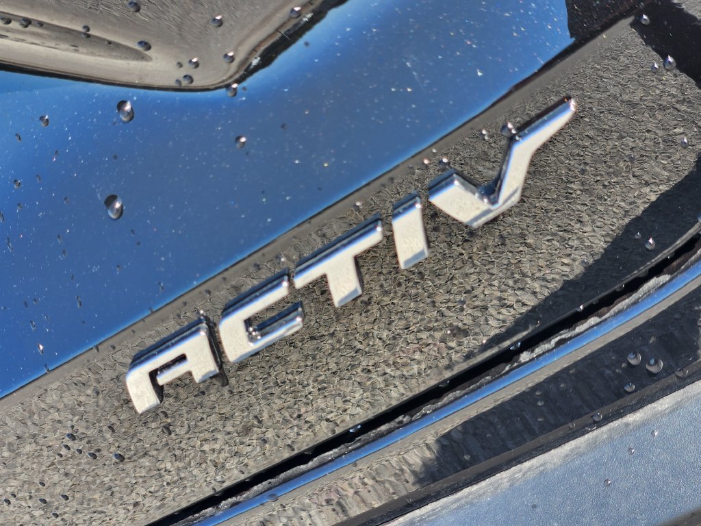 2026 Chevrolet Trax Activ - Photo 7