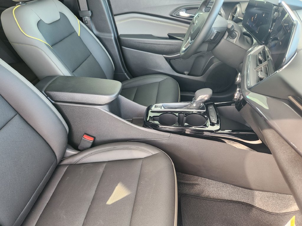2026 Chevrolet Trax Activ - Photo 10