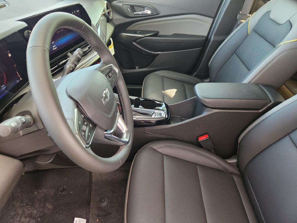 2026 Chevrolet Trax Activ - Photo 9