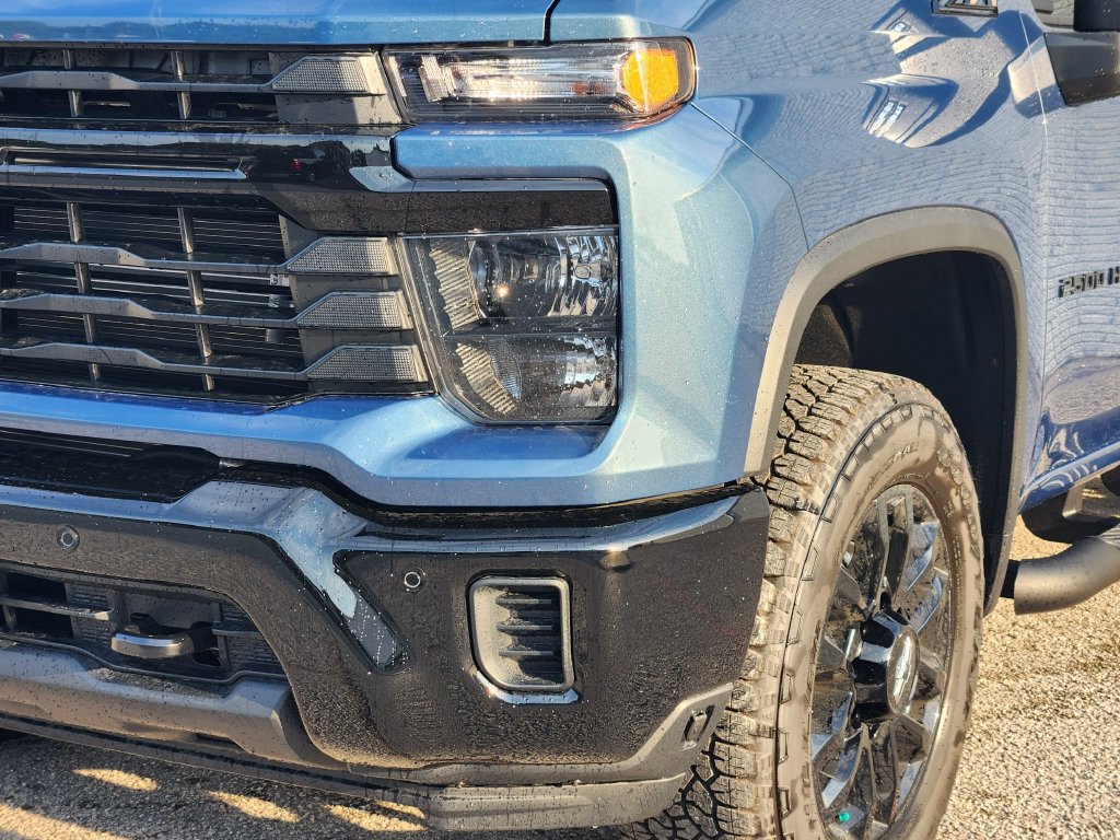 2026 Chevrolet Silverado 2500 HD Custom - Photo 6