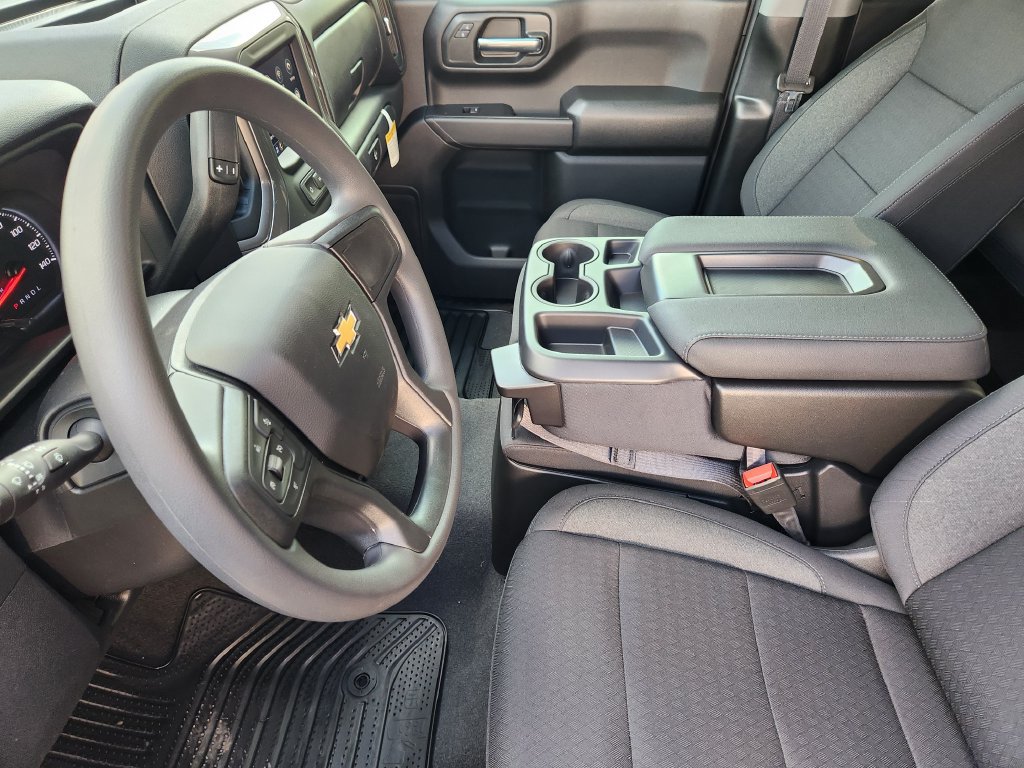 2026 Chevrolet Silverado 1500 Custom - Photo 10