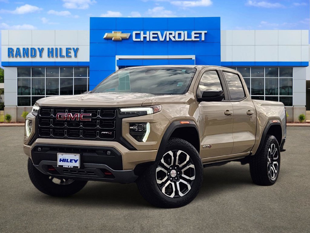 2023 GMC Canyon AT4
