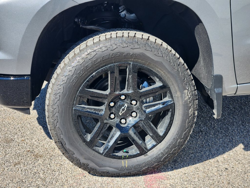 2026 Chevrolet Silverado 1500 Custom Trail Boss - Photo 9