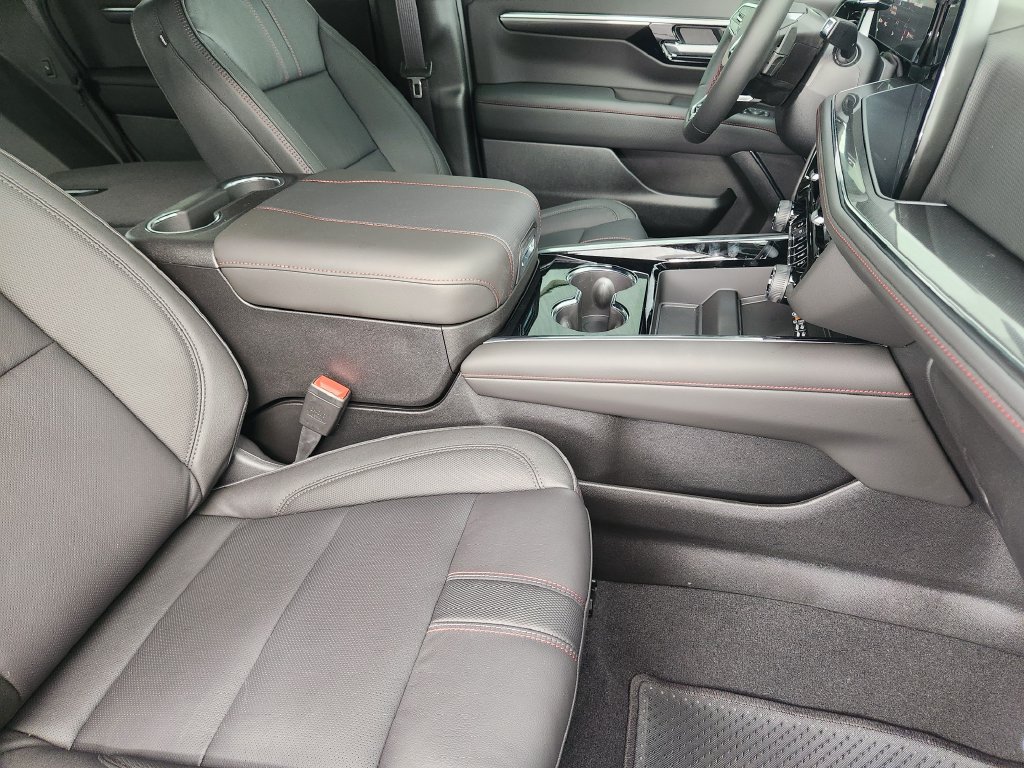 2026 Chevrolet Tahoe RST - Photo 11