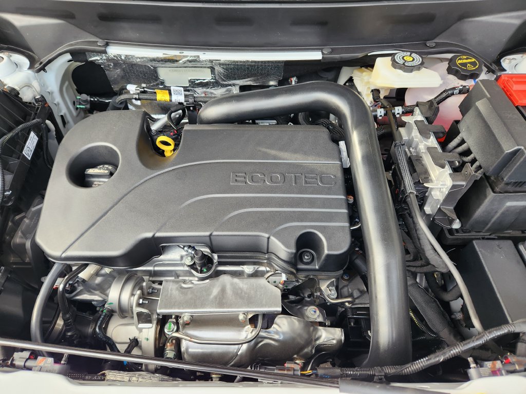 2026 Chevrolet Equinox LT - Photo 18
