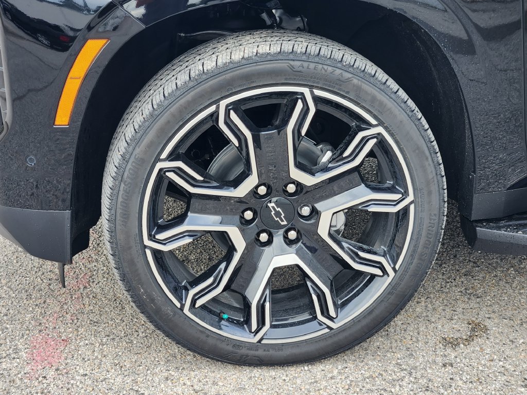 2026 Chevrolet Tahoe RST - Photo 9