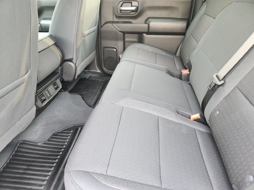 2026 Chevrolet Silverado 2500 HD Custom - Photo 19