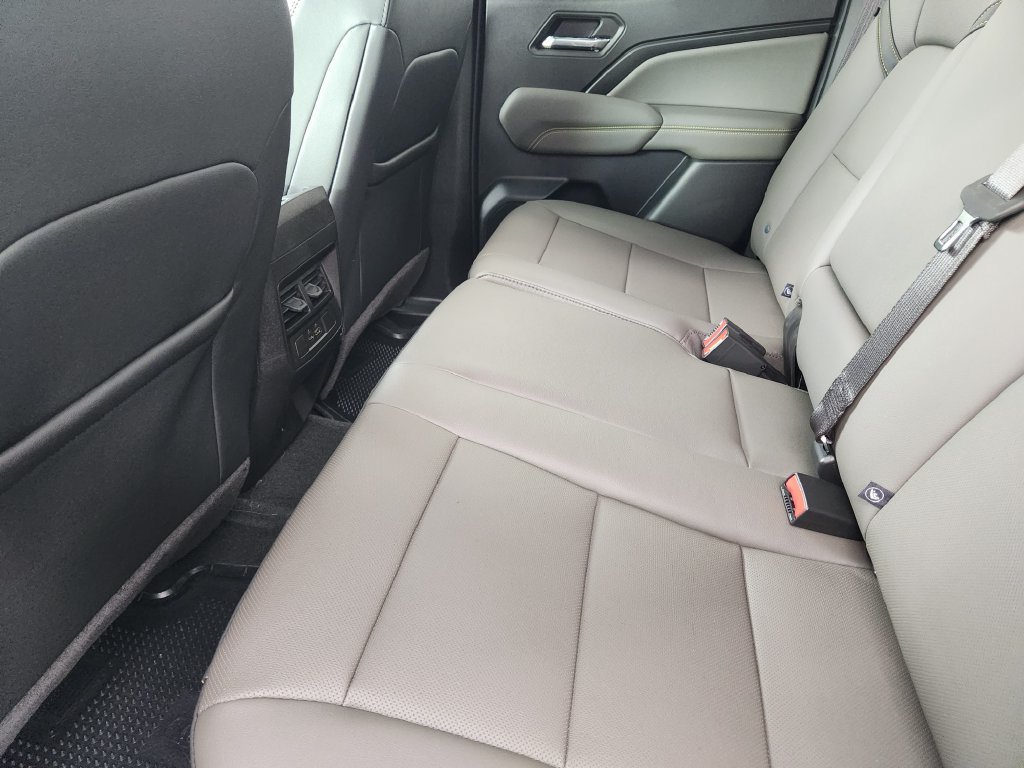 2026 Chevrolet Colorado ZR2 - Photo 19