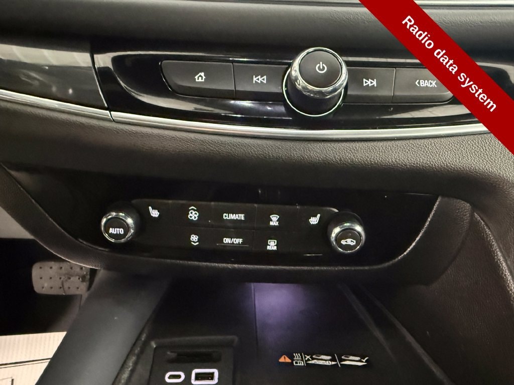 2023 Buick Enclave Essence - Photo 33