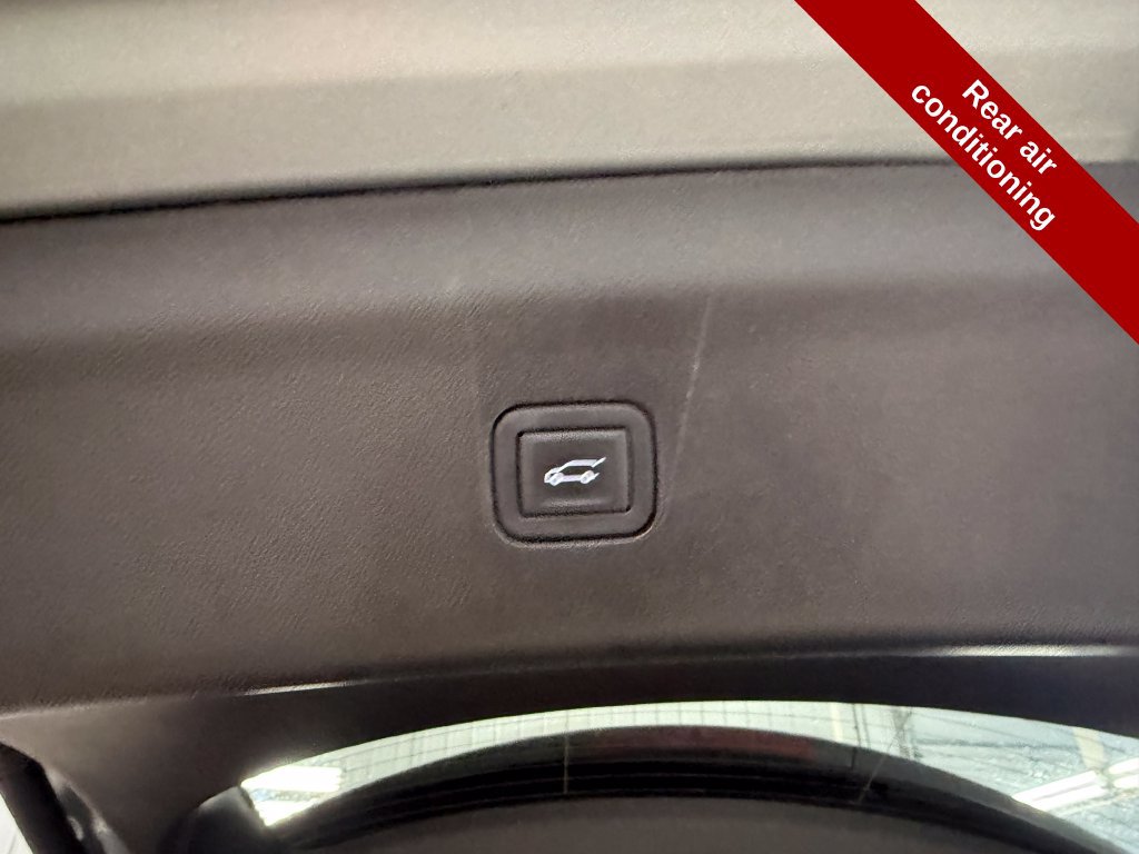 2023 Buick Enclave Essence - Photo 40