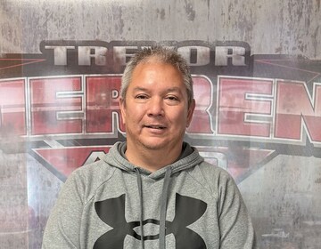 Staff member Bert deLeon from ID_b48bff119e4b