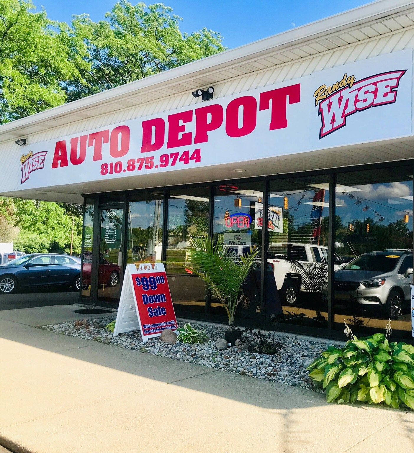 Randy Wise Auto Depot Used Dealership in Flushing, MI