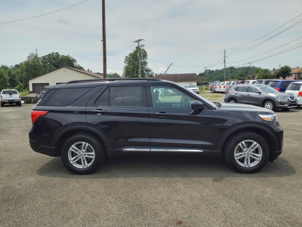 Used 2021 Ford Explorer XLT with VIN 1FMSK8DH7MGB23224 for sale in Dunbar, PA