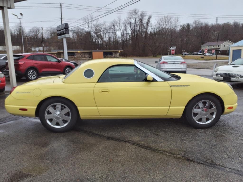 Used 2002 Ford Thunderbird Deluxe with VIN 1FAHP60AX2Y109179 for sale in Dunbar, PA