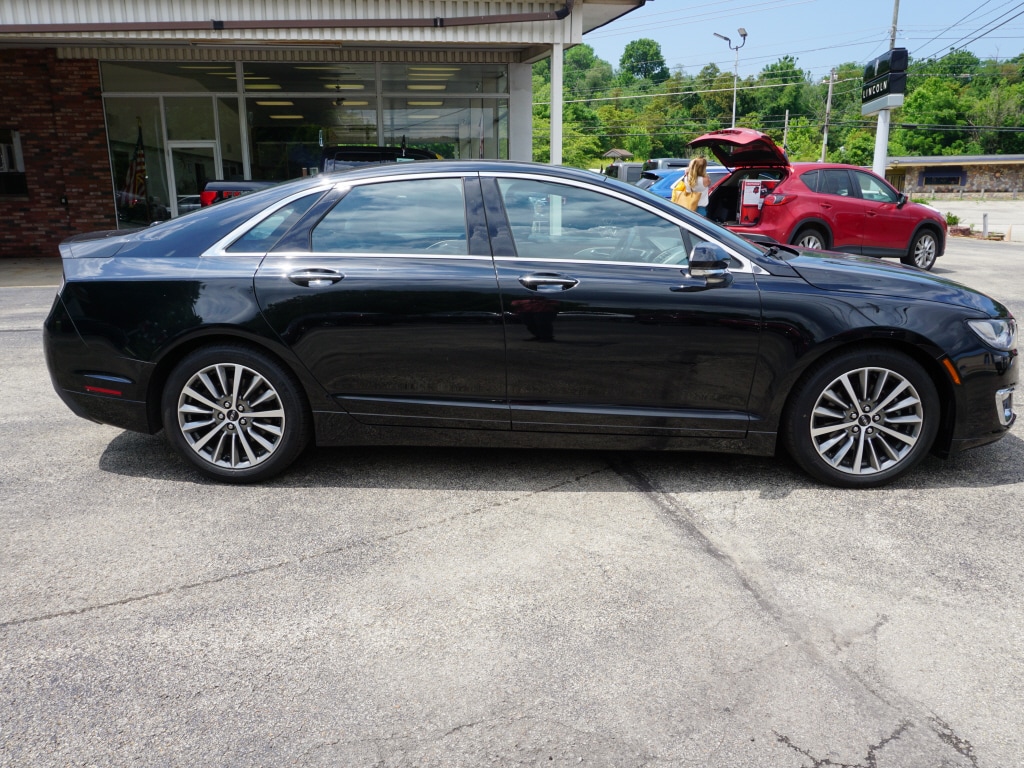 Used 2018 Lincoln MKZ Select with VIN 3LN6L5D92JR622216 for sale in Dunbar, PA