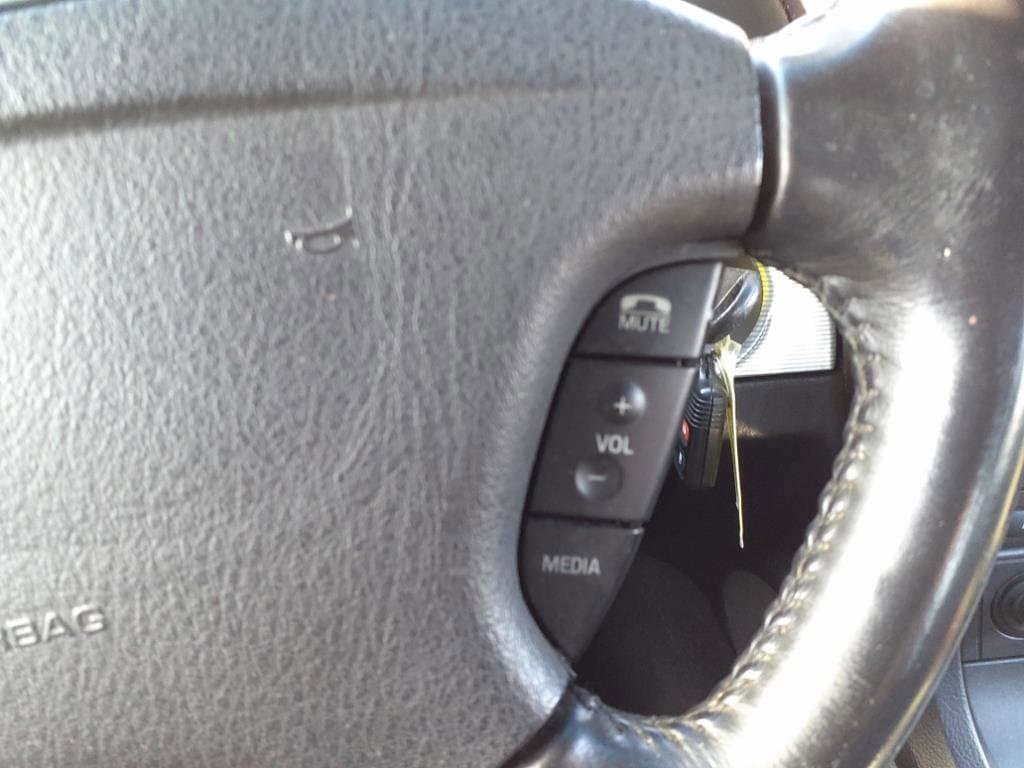 2004 Ford Thunderbird Deluxe - Photo 13