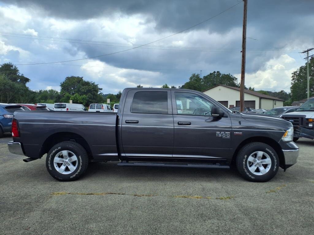 2022 Ram 1500 Classic SLT photo 2