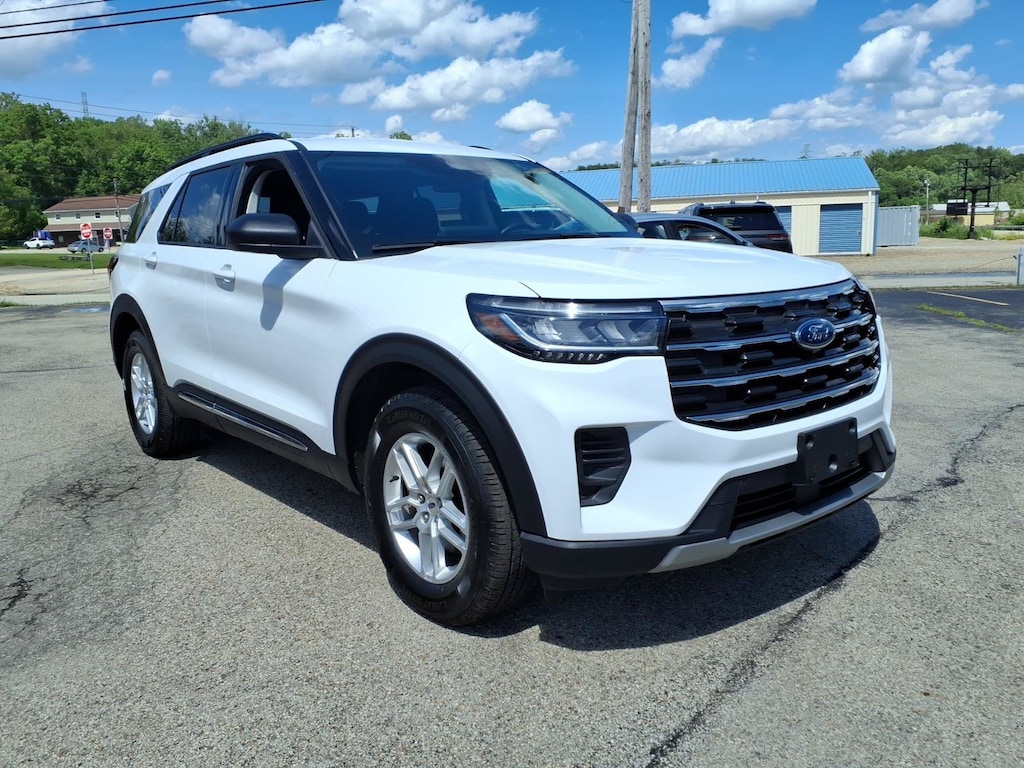 Used 2025 Ford Explorer Active Active 4WD