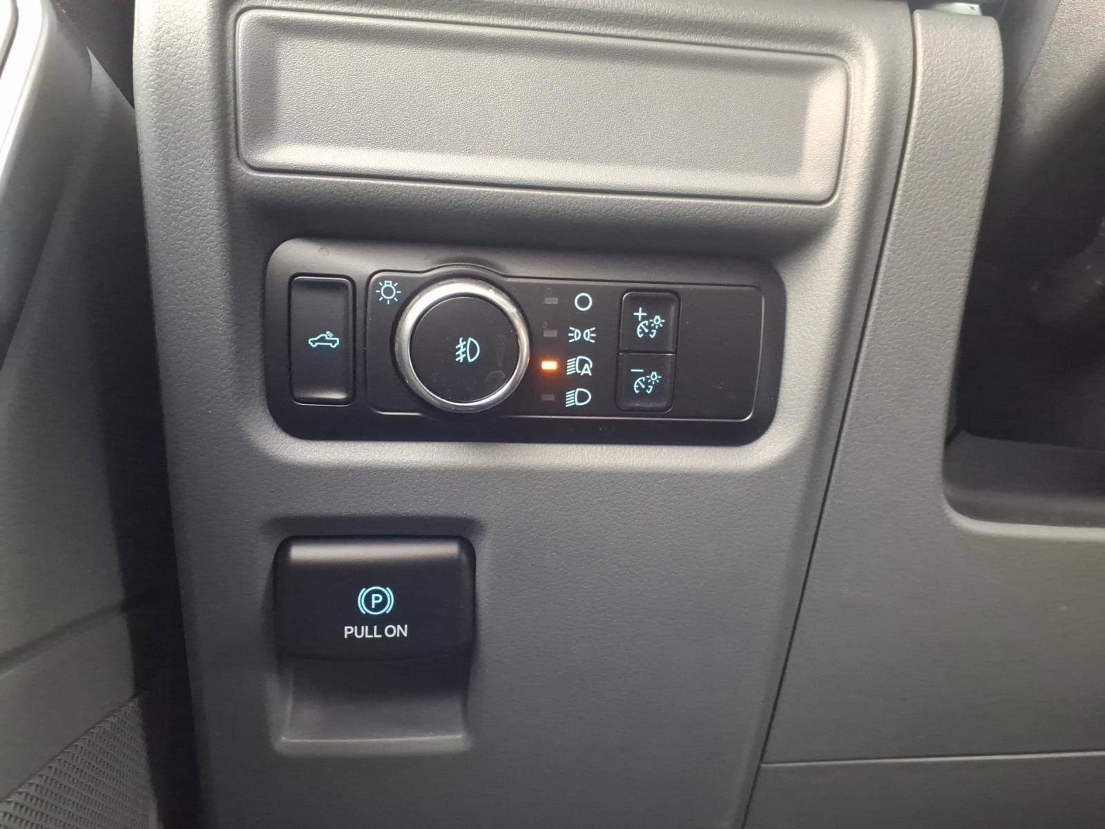 2023 Ford F-150 XLT - Photo 17