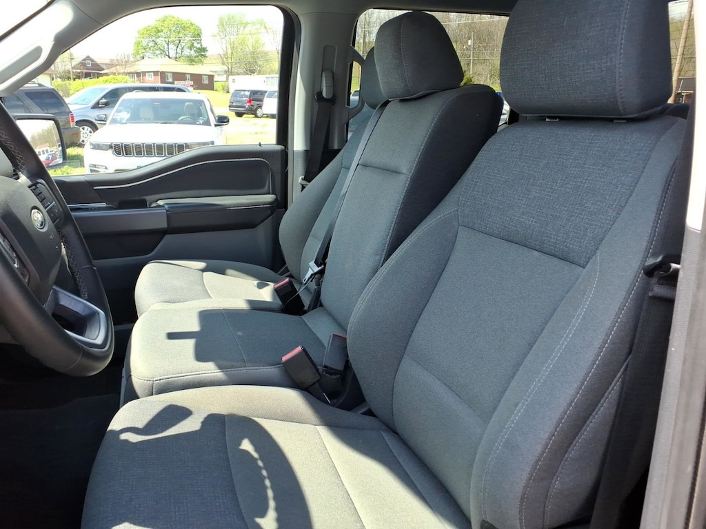 Used 2025 Ford F-150 XLT