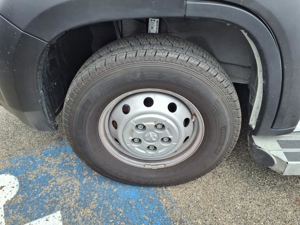 2023 Ram ProMaster 2500 photo 4