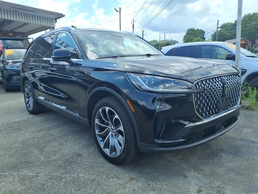Used 2025 Lincoln Aviator Reserve Reserve AWD