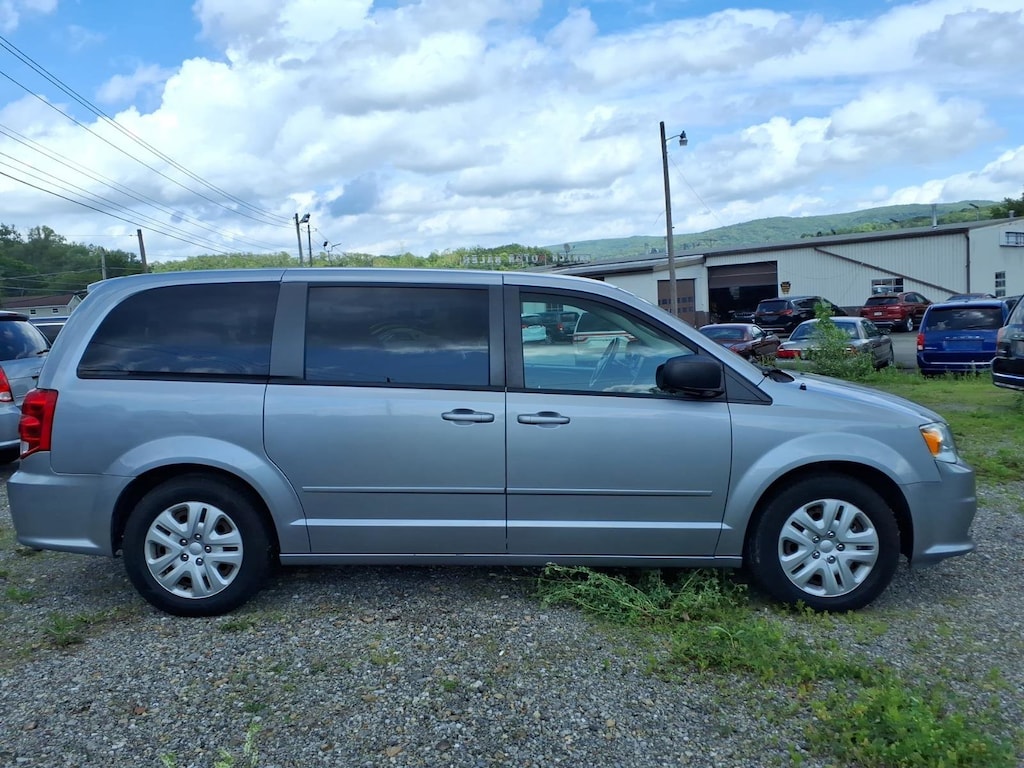 Used 2017 Dodge Grand Caravan SE Wagon