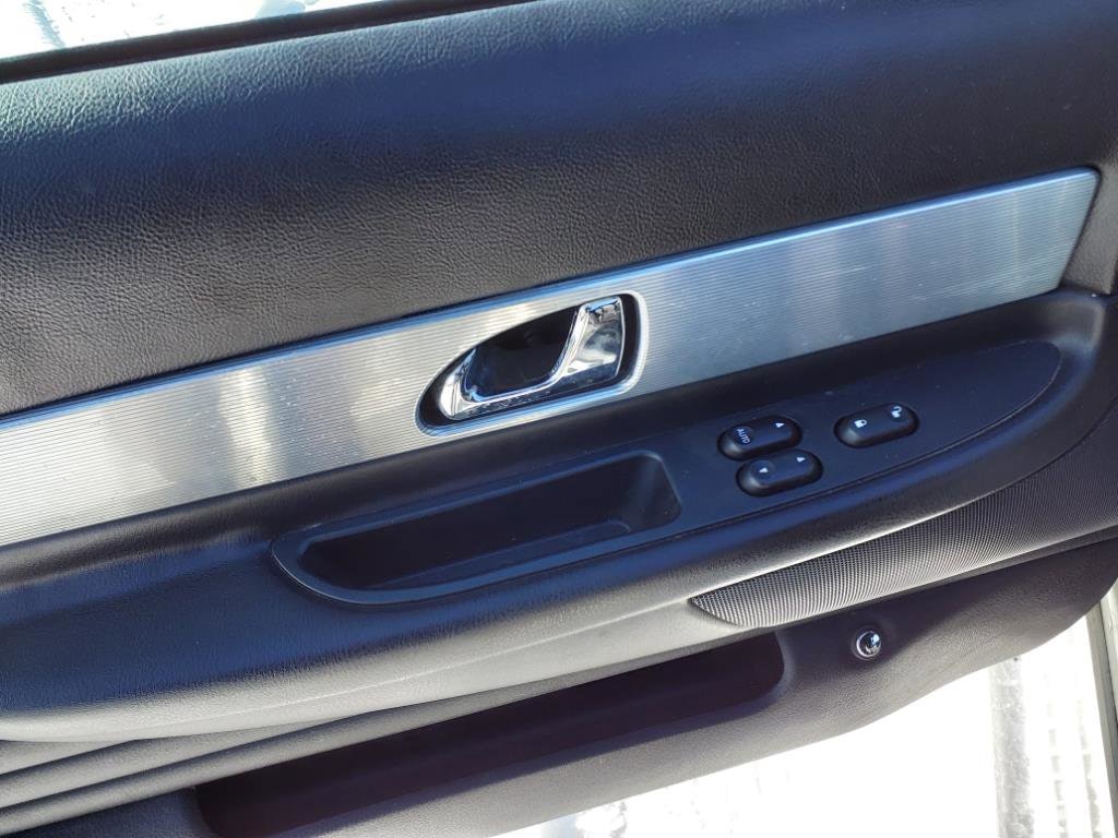 2004 Ford Thunderbird Deluxe - Photo 8