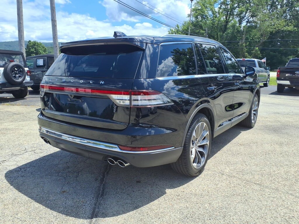 Used 2025 Lincoln Aviator Reserve Reserve AWD