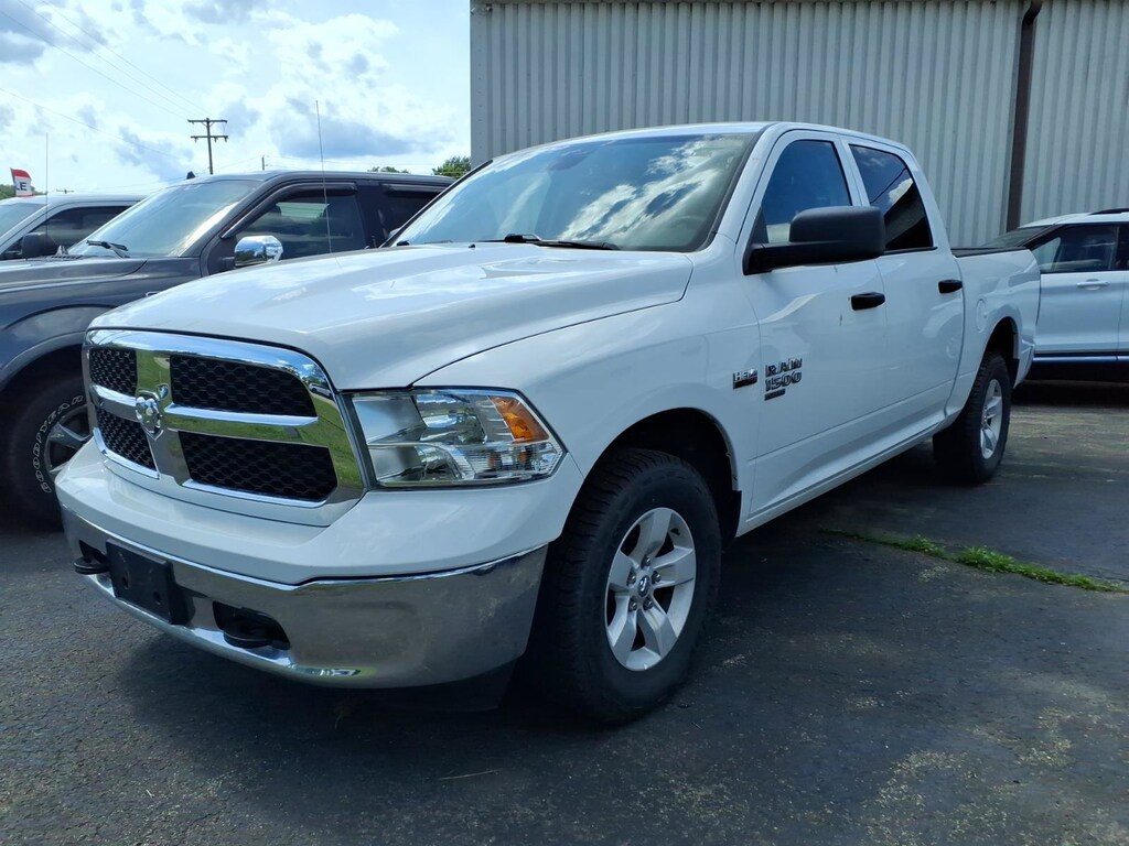 Used 2022 Ram 1500 Classic SLT SLT 4x4 Crew Cab 57 Box