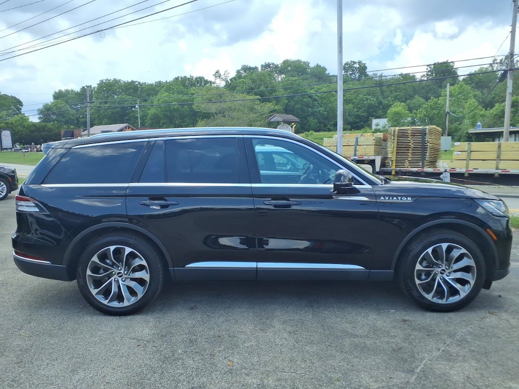 Used 2025 Lincoln Aviator Reserve Reserve AWD