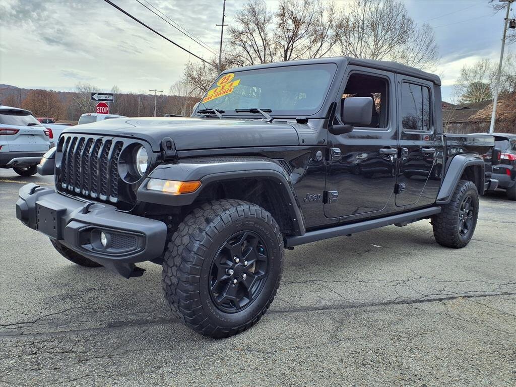 2023 Jeep Gladiator Sport photo 2