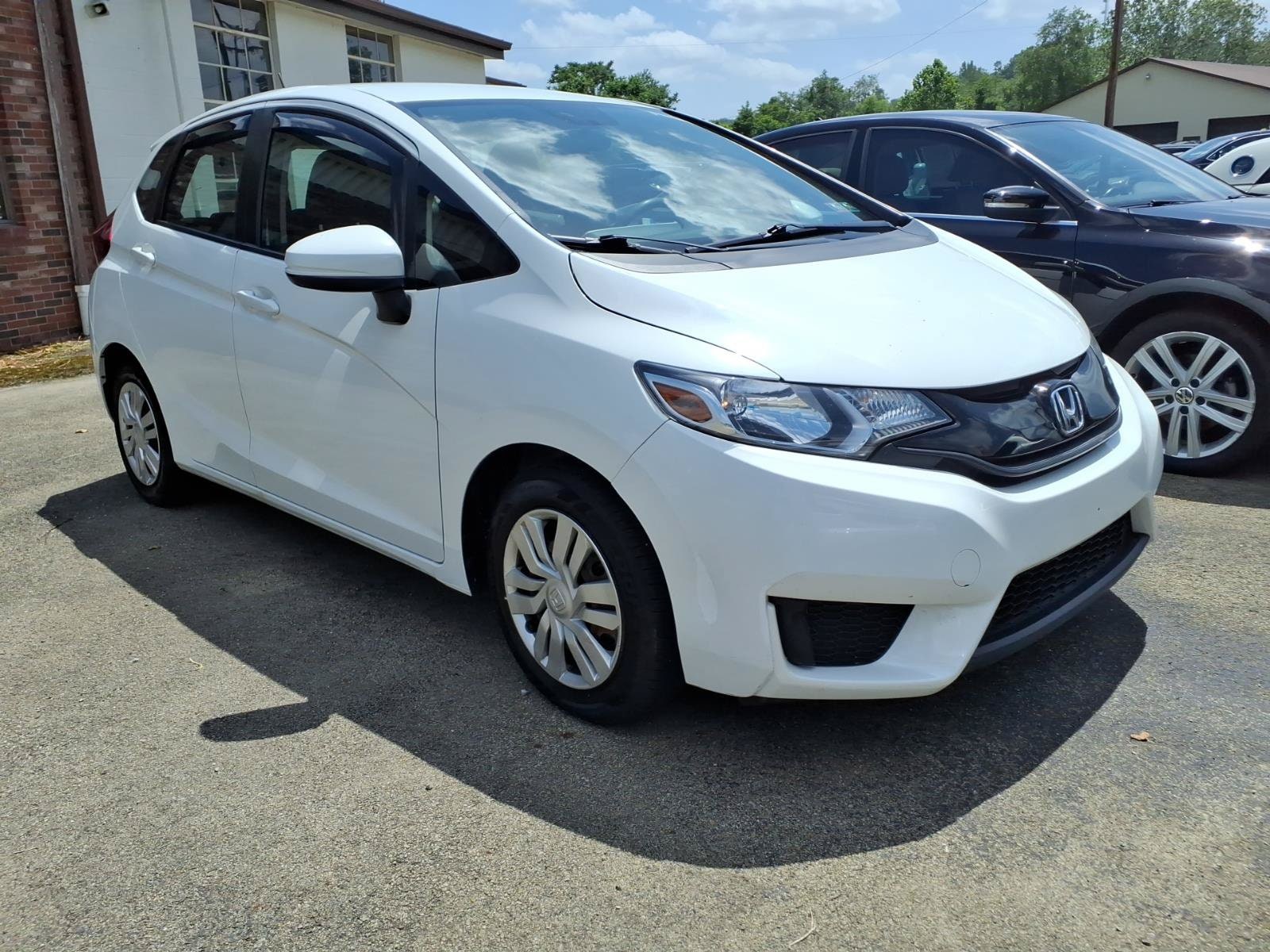 2017 Honda Fit LX 6MT's photo