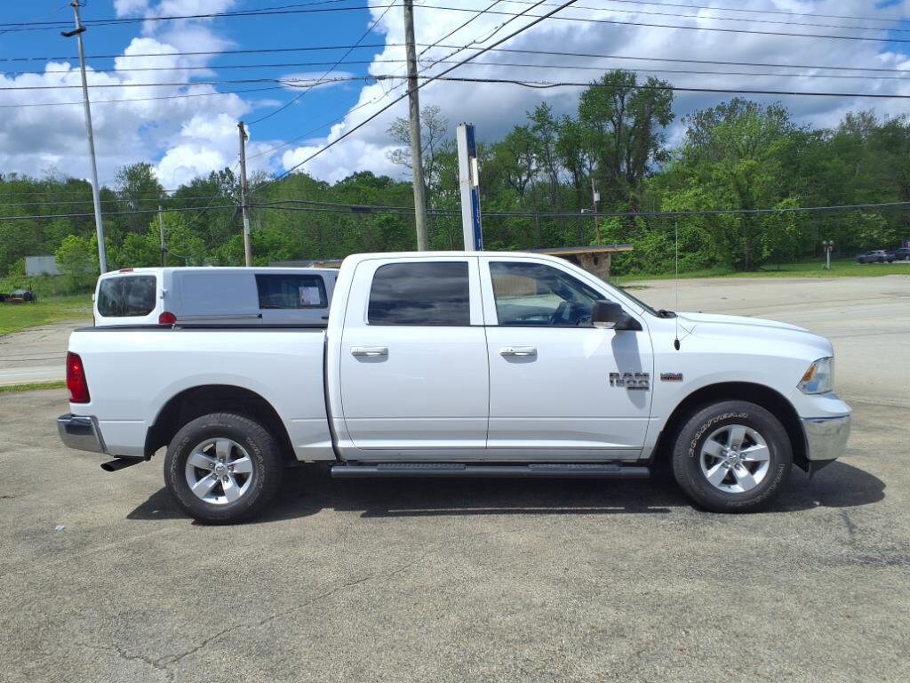 2022 Ram 1500 Classic SLT photo 2