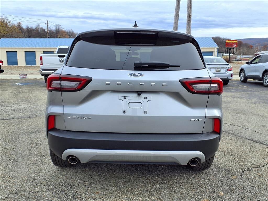 2023 Ford Escape Active photo 4